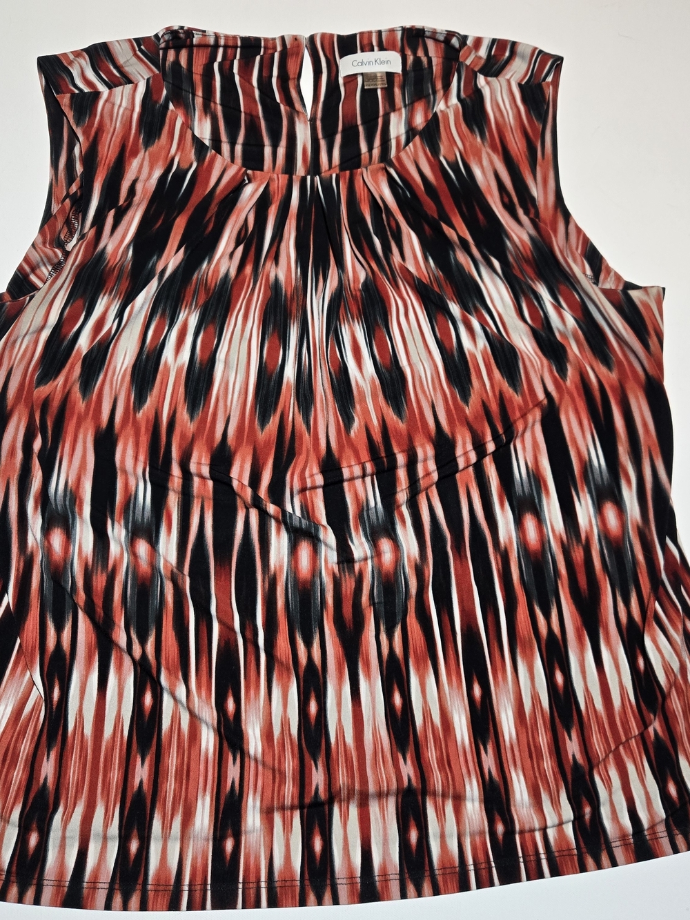 Calvin Klein XL Red, Black & White Ikat-Style Sleeveless Camisole